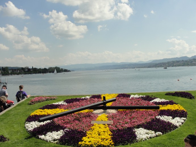 Flower clock overlooking Lake Zurich