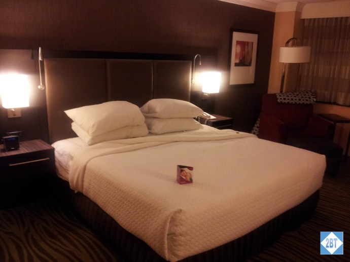 Crowne Plaza LAX Room 1623 Bed