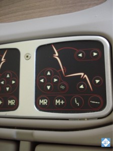 TK 33 Business Class Seat Controls