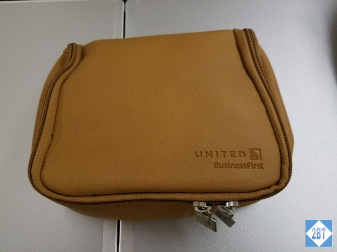 ua-972-amenity-kit