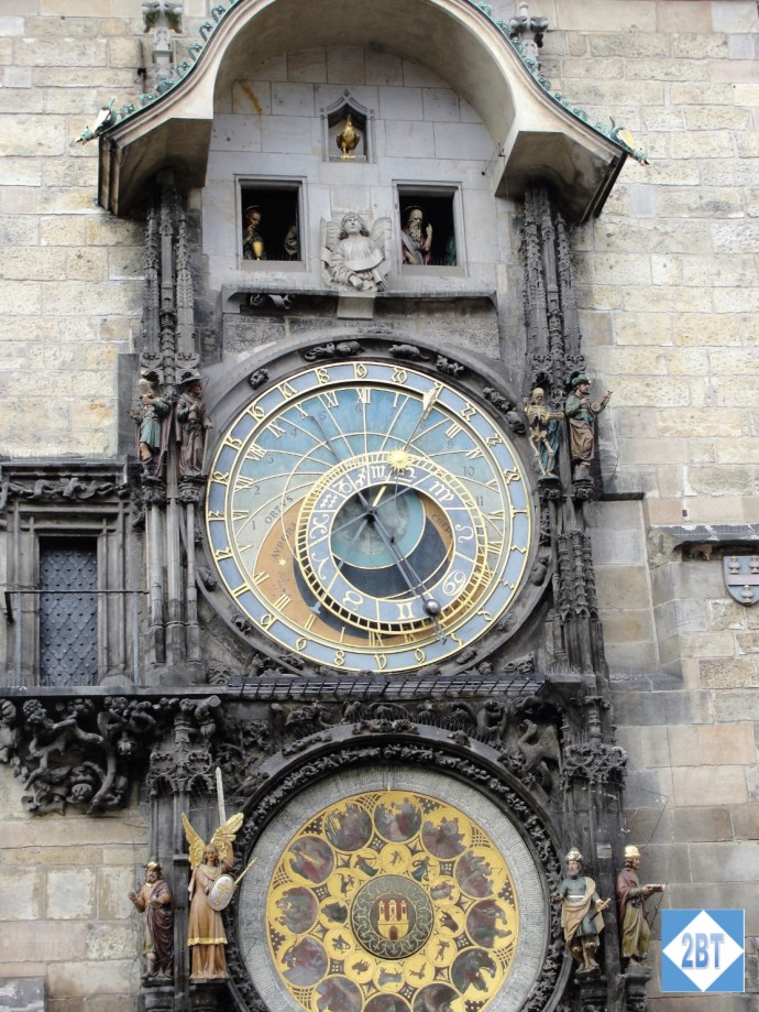 prg-astronomical-clock-closeup