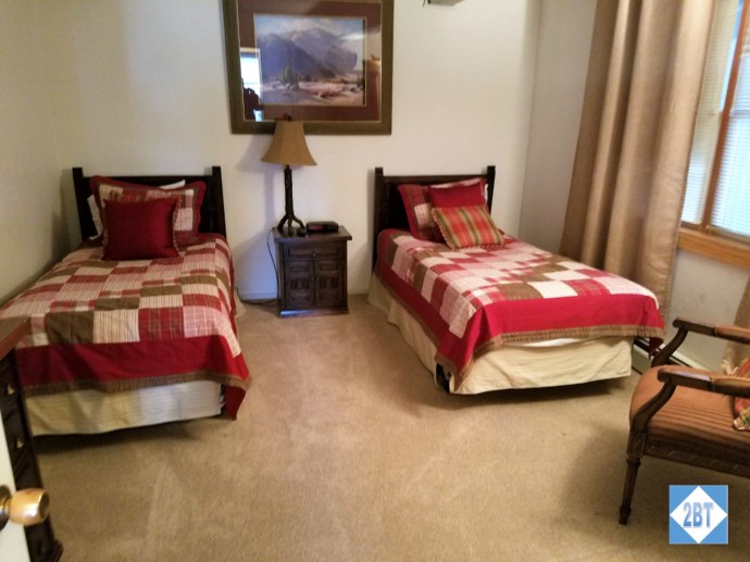 Bedroom #3 with Twin Beds
