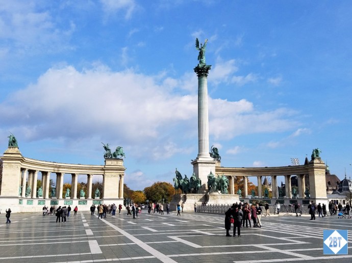 Heroes' Square