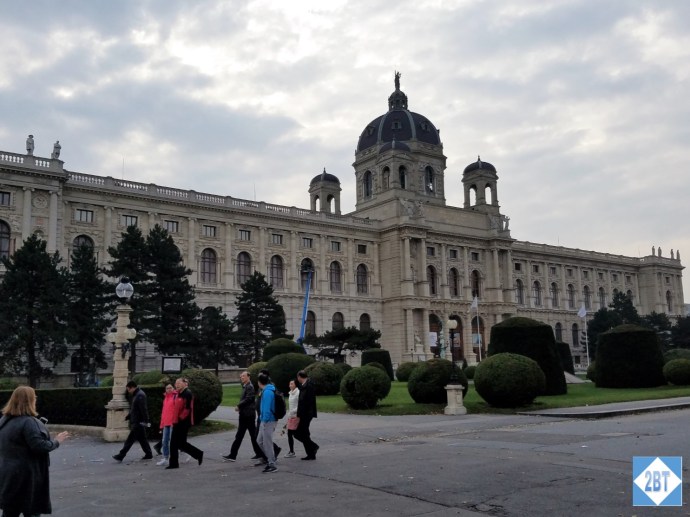 Art Museum on Maria-Theresaplatz